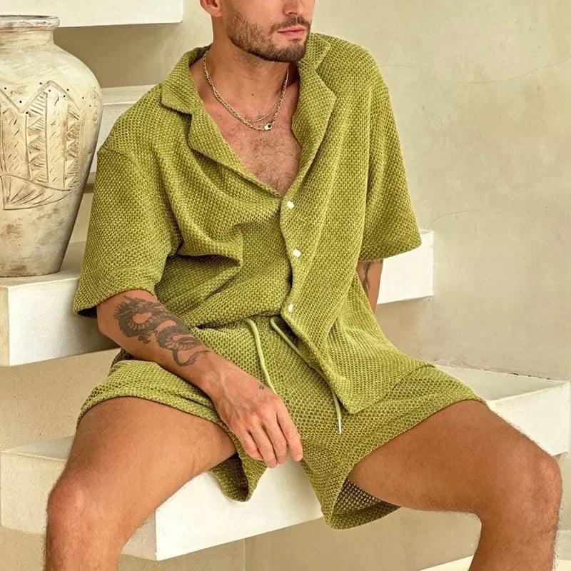 Beach Style Atmungsaktives Strick Herren Set – Perfekte Sommermode mit Kurzarm Strickshirt und Shorts für Männer!